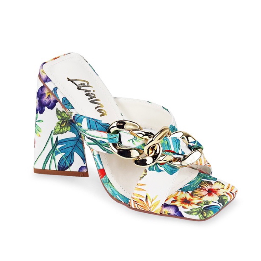 Perfect Floral Mule For Your Spring And Summer Looks